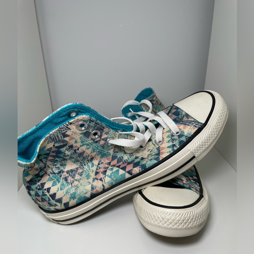 Women’s High Top Converse